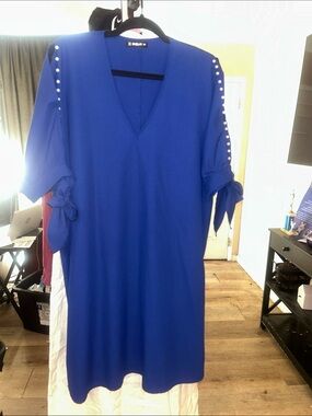 Sheilay Royal Blue V-Neck Tie-Sleeve Dress
